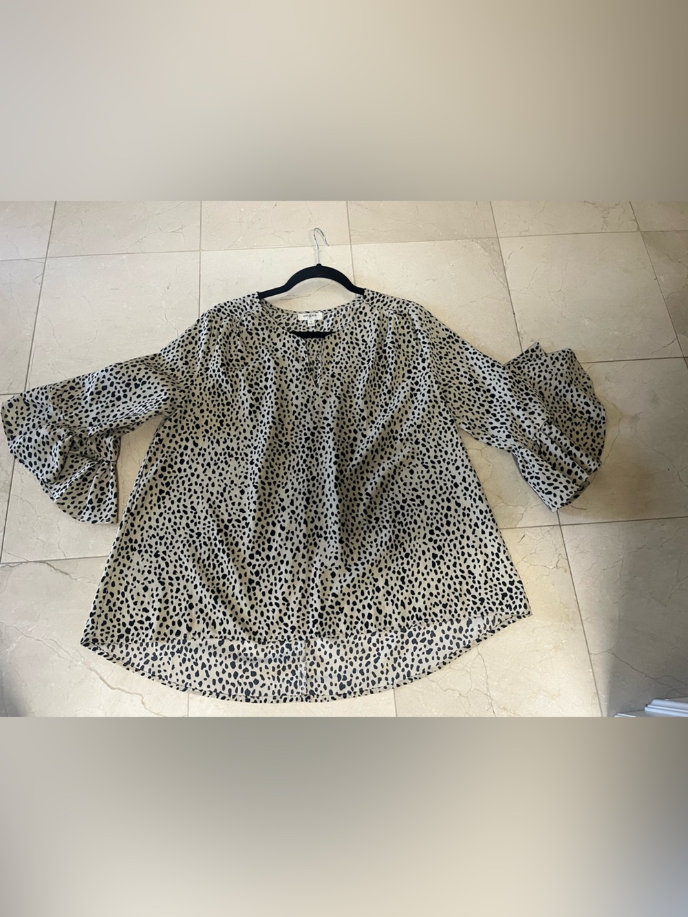 Umgee Cream Tunic with Black Spot Print and Puff Sleeves